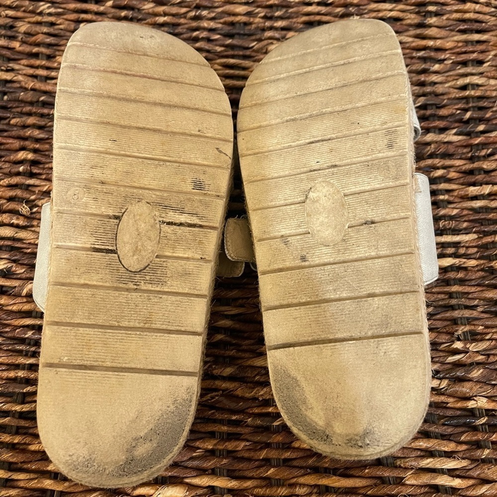 Women’s Bjorndal Trulie cream colored double strap boho sandals, Size 8 - Picture 4 of 5